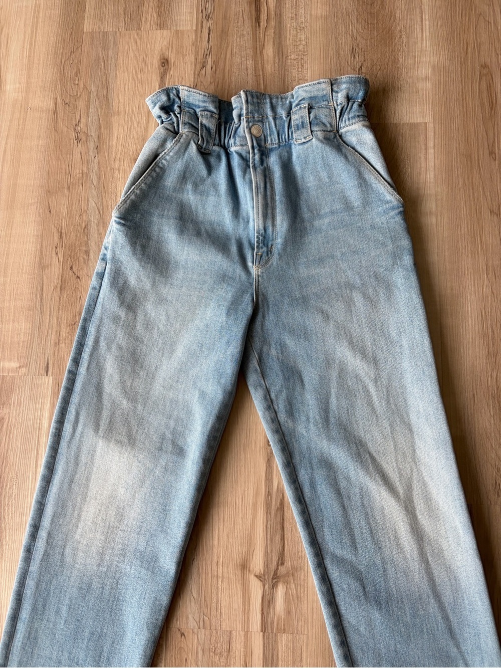 Mother Yo Yo Ruffle Greaser High Rise Jeans - Picture 3 of 10